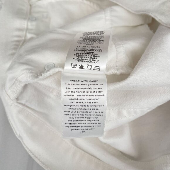 Good American Cut Off Distressed 90's White Denim Shorts Women's Plus 16 NWT - Picture 10 of 16